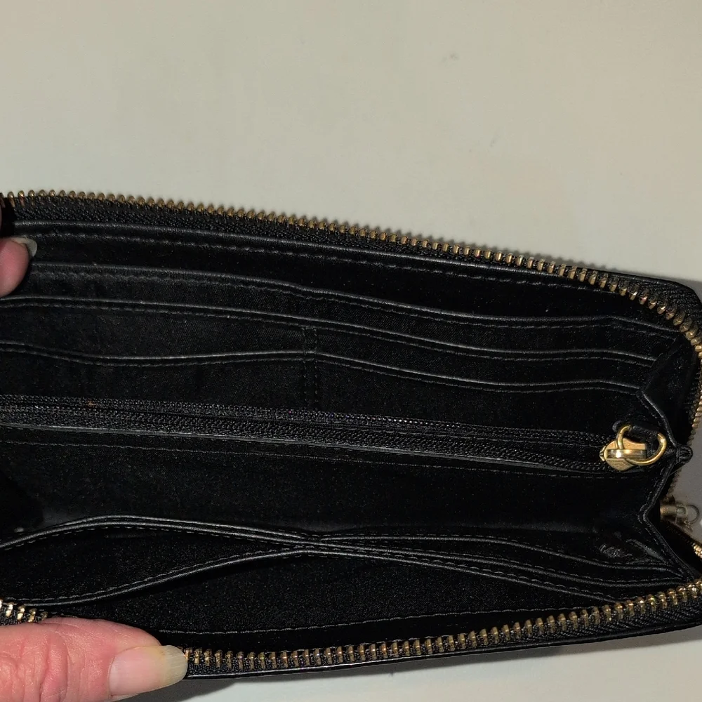 Coach Poppy Signature Zip Around Long Wallet